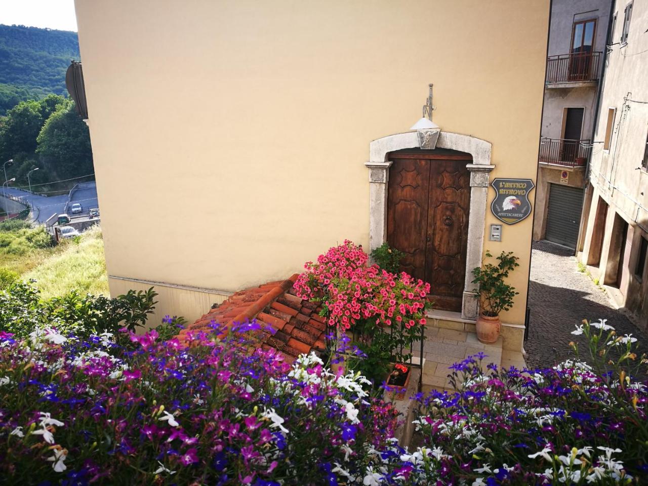 L'Antico Ritrovo Bed & Breakfast Moliterno Exterior foto