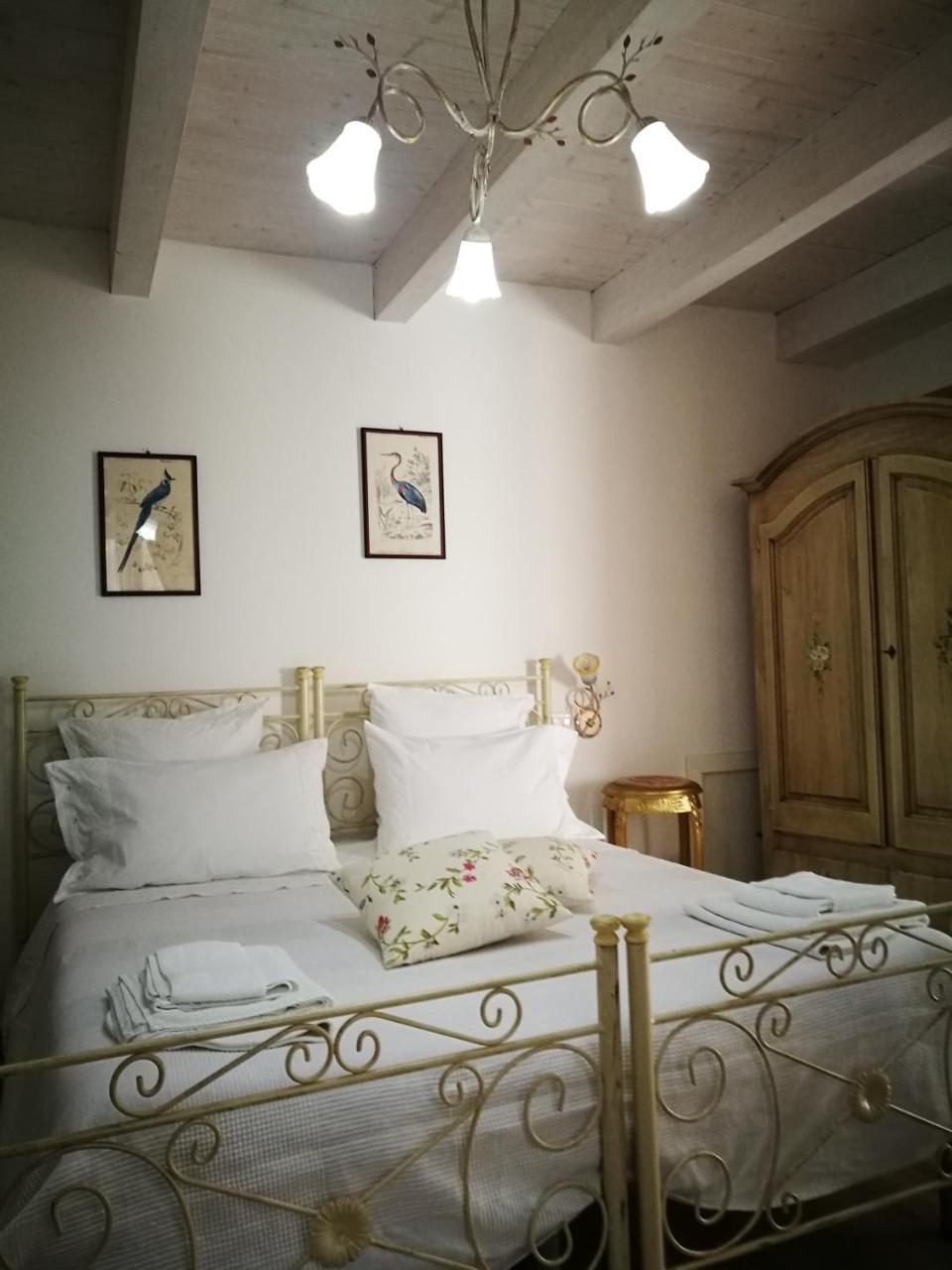 L'Antico Ritrovo Bed & Breakfast Moliterno Exterior foto